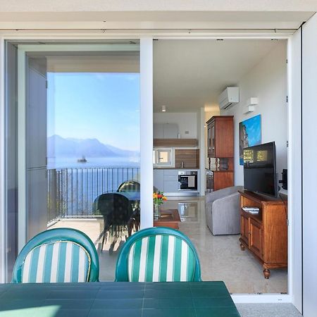 Appartamento Carolnoemi - Vista Lago - By Impero House Baveno Kültér fotó